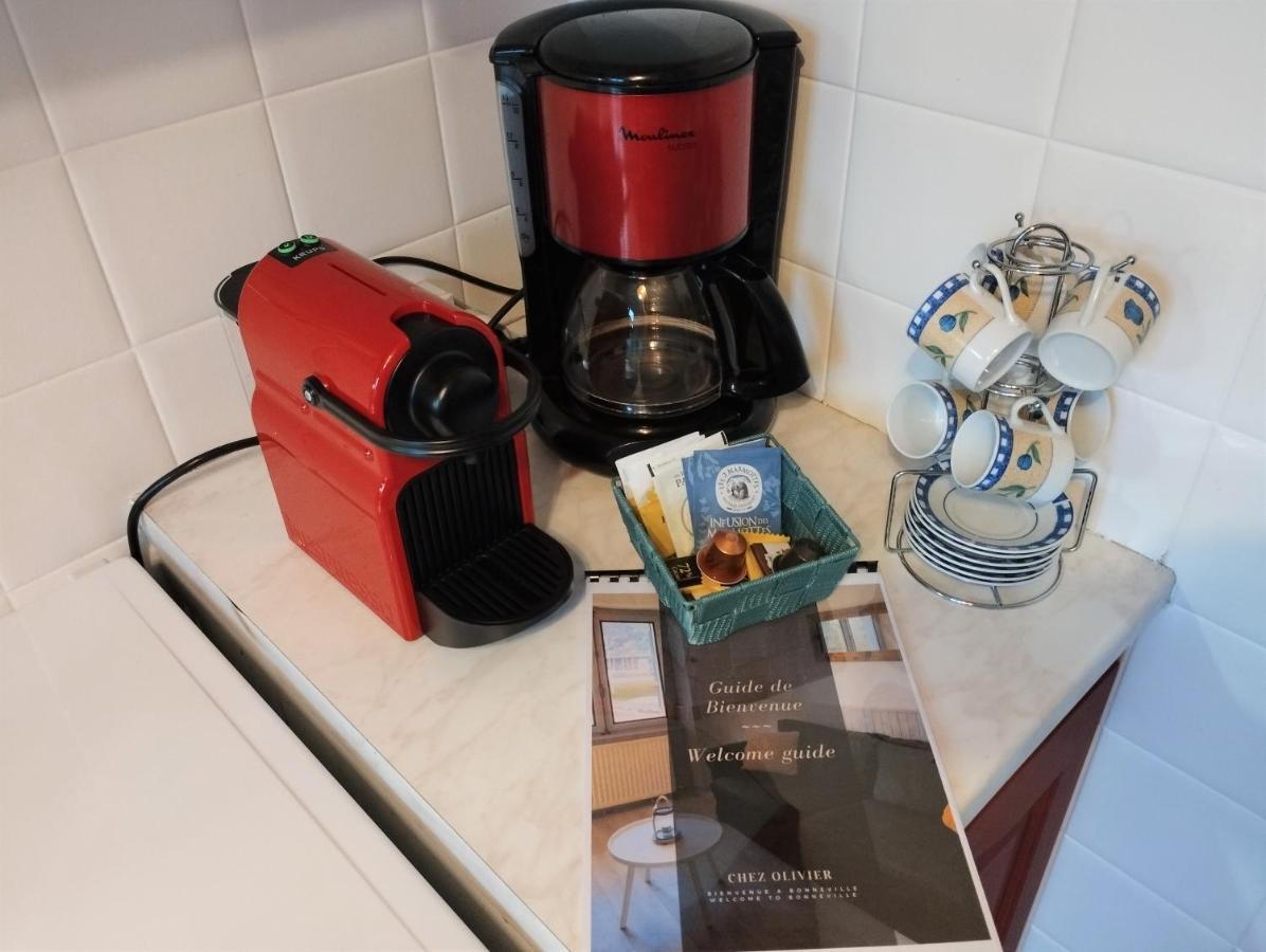 Le Manet - Appartement Proche Centre Ville - Parking Gratuit Bonneville Luaran gambar